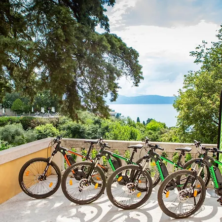 Del Sogno Otel Gardone Riviera